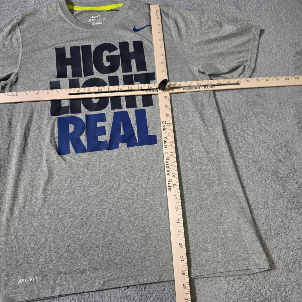 Nike Mens Large T-Shirt Gray Dri-FIT High Light Real Graphic Short Sleeve Tee